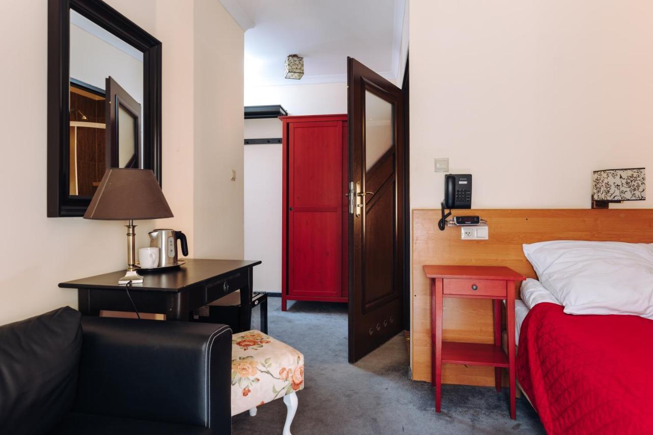 Hotel Legenda Stary Toruń エクステリア 写真