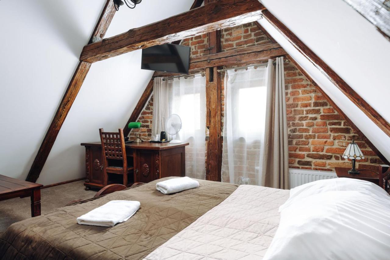Hotel Legenda Stary Toruń エクステリア 写真