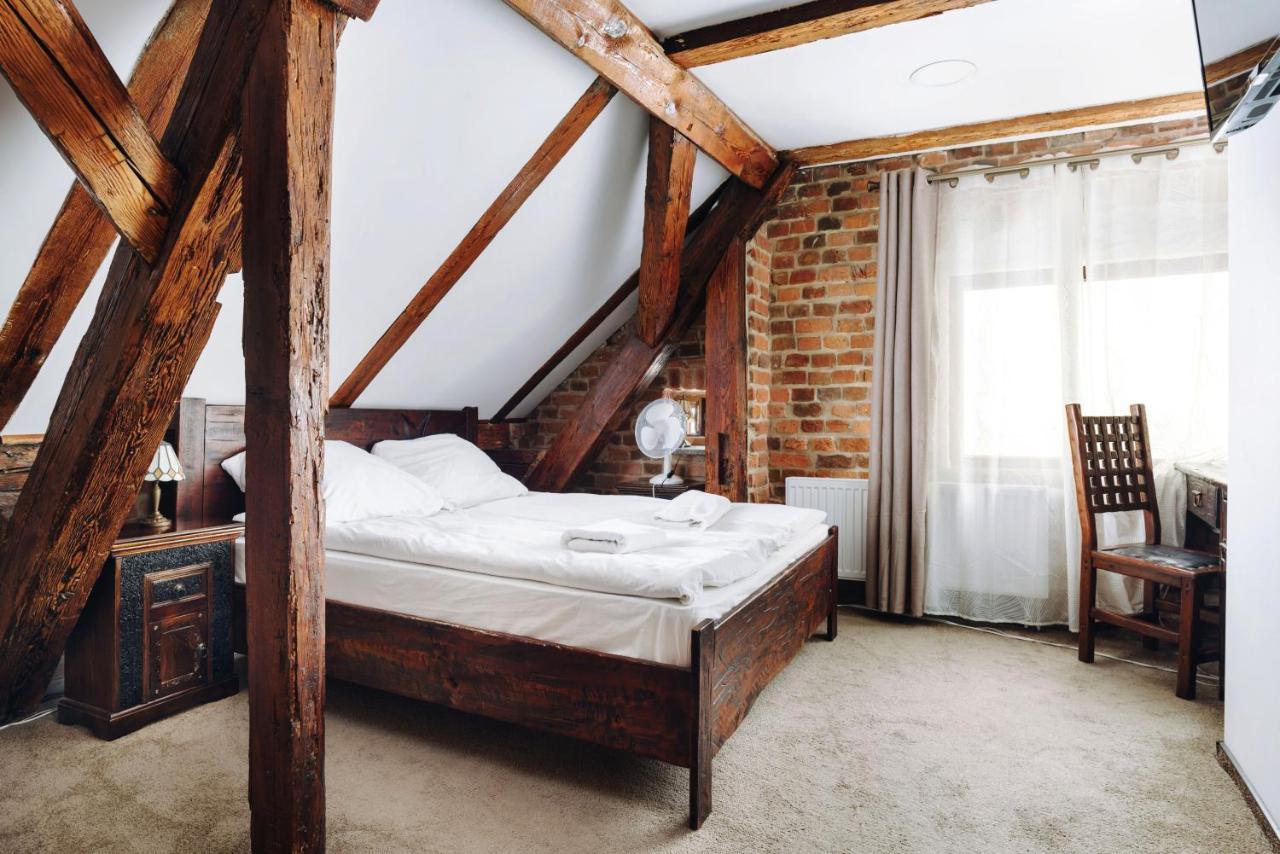 Hotel Legenda Stary Toruń エクステリア 写真