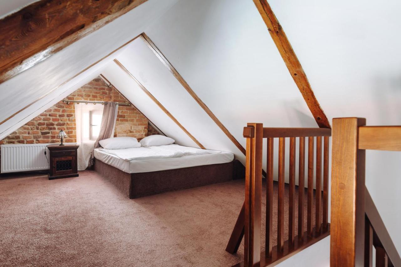 Hotel Legenda Stary Toruń エクステリア 写真