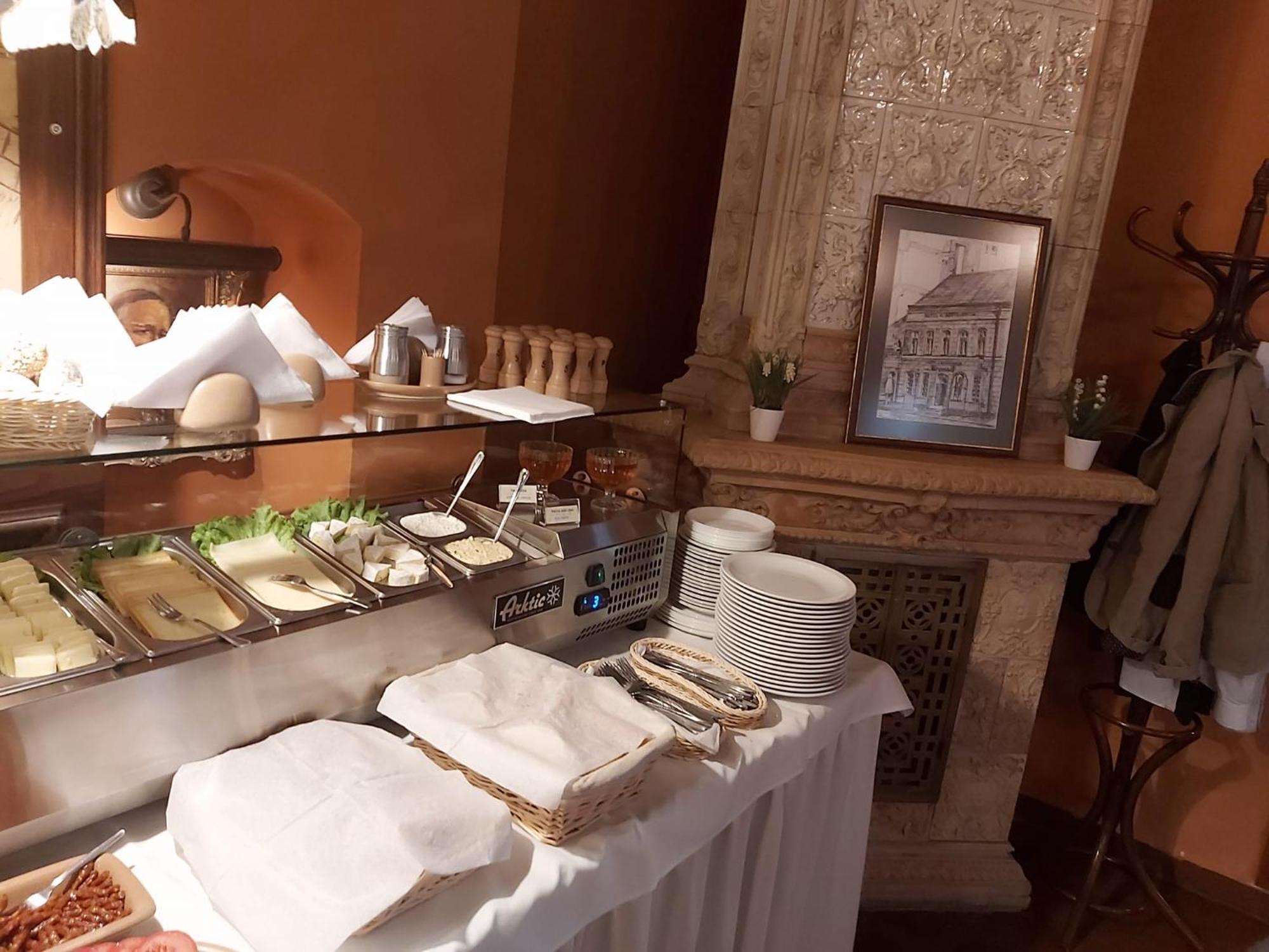 Hotel Legenda Stary Toruń エクステリア 写真