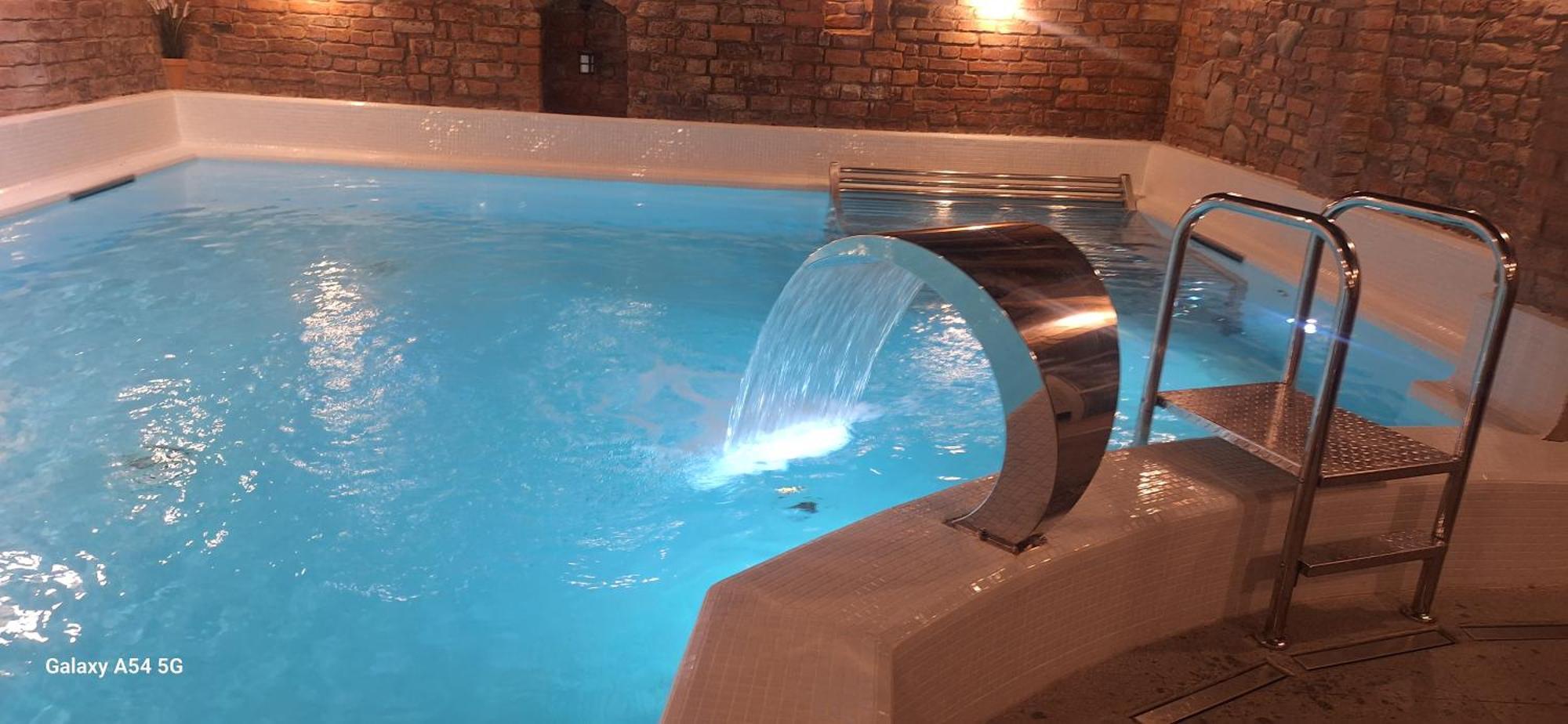 Hotel Legenda Stary Toruń エクステリア 写真